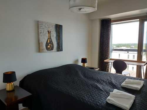 Ainoa Shopping Center Apartments - Tapiola Эспоо Экстерьер фото