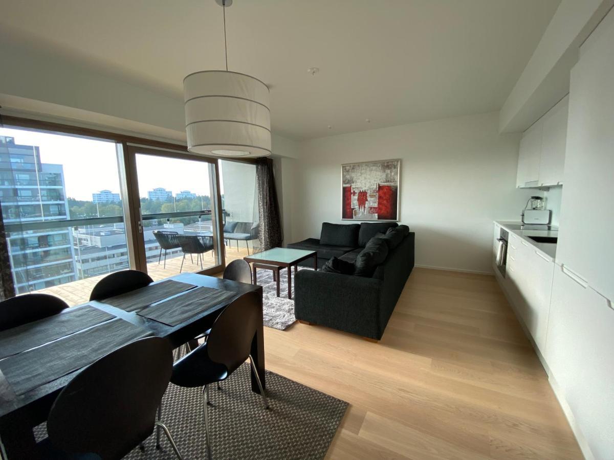 Ainoa Shopping Center Apartments - Tapiola Эспоо Экстерьер фото